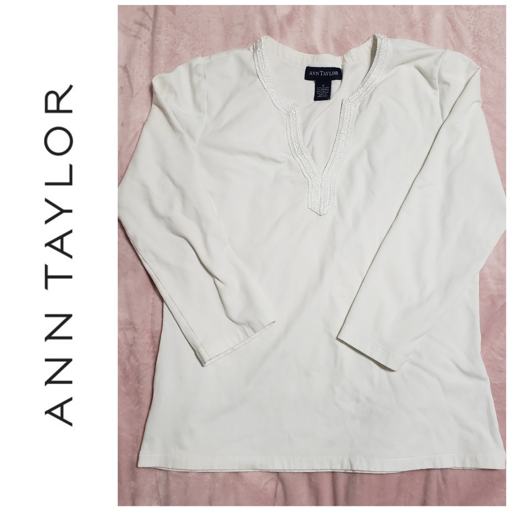 ⭐ Ann Taylor White 3/4 Sleeve Top (Small)